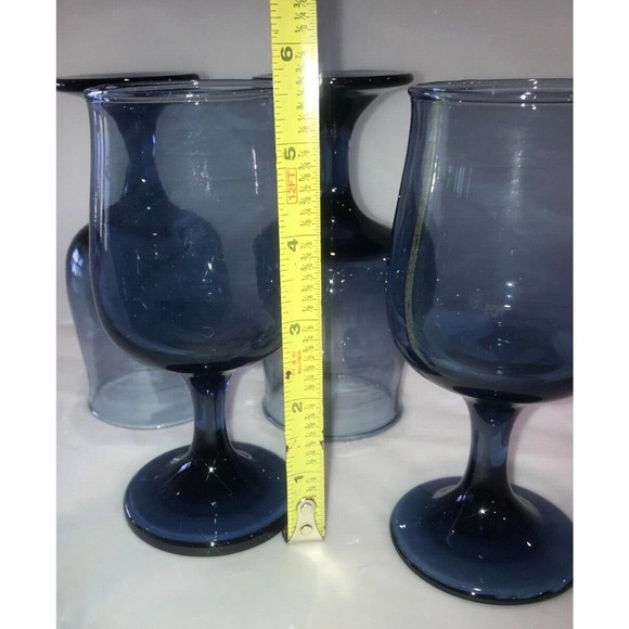 Tulip Wine Goblet- Smokey Blue. Handblown Set of 4. Wine/Water Goblet - Picture 3 of 6